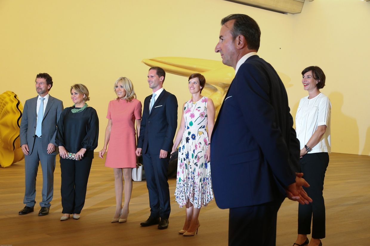 Programme culturel pour les conjoints à Neimënster puis au MUDAM en compagnie de la grande-duchesse Maria Teresa