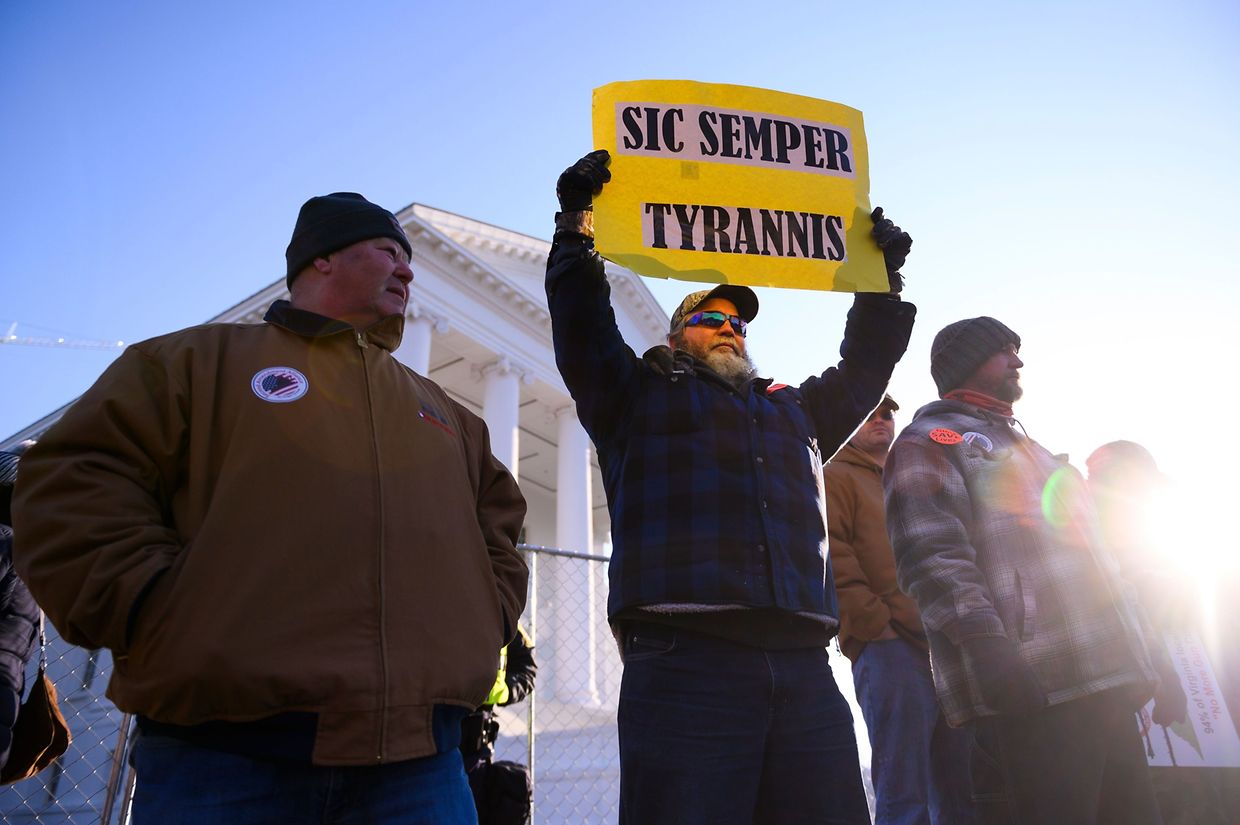 Waffenbefürworter bei der Kundgebung.