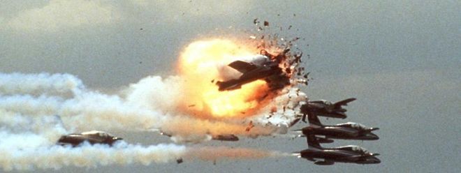 Das Durchstossene Herz Ramstein Katastrophe Jahrt Sich Zum 25 Mal