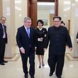 Selber wird Kim wohl angesichts seiner persönlichen Fitness nicht an den Spielen teilnehmen. Doch auch das ist in Nordkorea sicher nicht in Stein gemeißelt. 