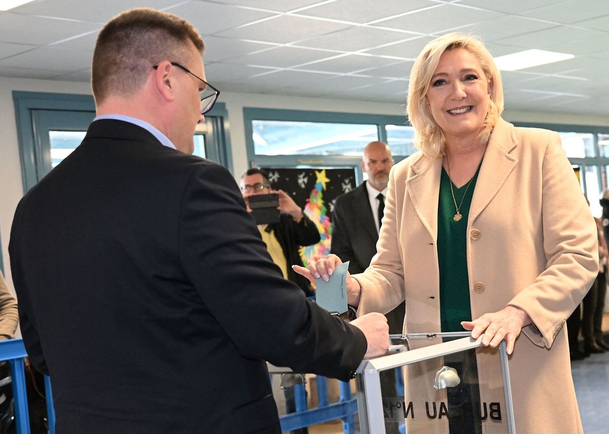 Marine Le Pen trifft in der Stichwahl erneut auf Emmanuel Macron.