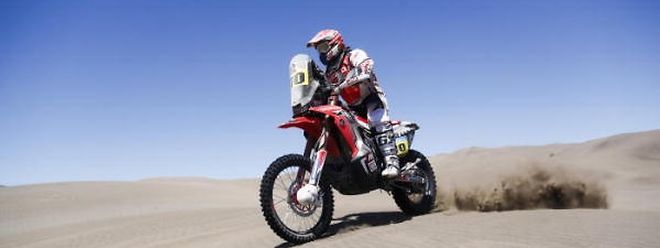 O piloto da Honda cedeu 14.12 minutos para o vencedor.