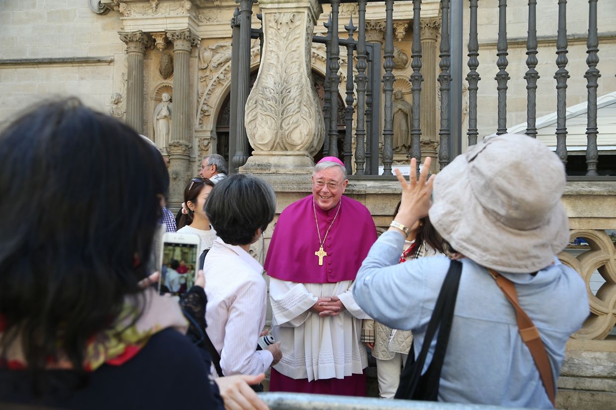 Messe für die neuen Pfarreien: “ Atertdall Sainte-Claire “ (Ospern) & “ Rammerech Saint-Valentin “ (Rambrouch).