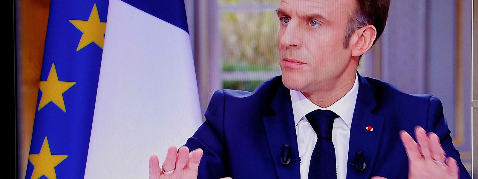 Macron steht weiter im Kreuzfeuer der Kritik - nun geht es um eine Uhr.