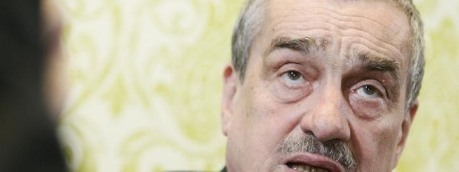 Schwarzenberg Geht In Stichwahl Gegen Zeman In Tschechien