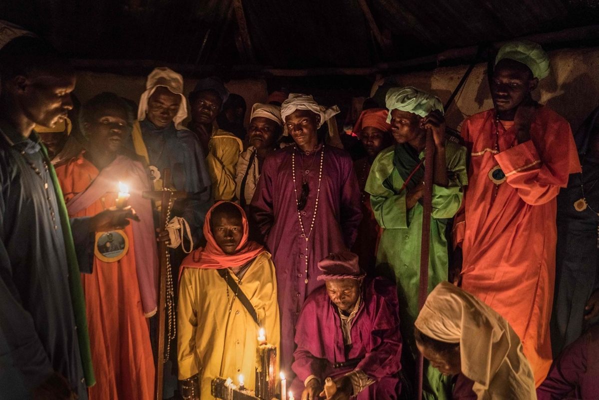 Im kenianischen Ugunja wurde am frühen Weihnachtsmorgen eine Messe zelebriert.