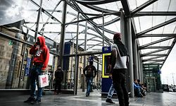 Bahnhof Luxemburg. Gare de Luxembourg. Jugendkriminalität. Photo: Guy Wolff