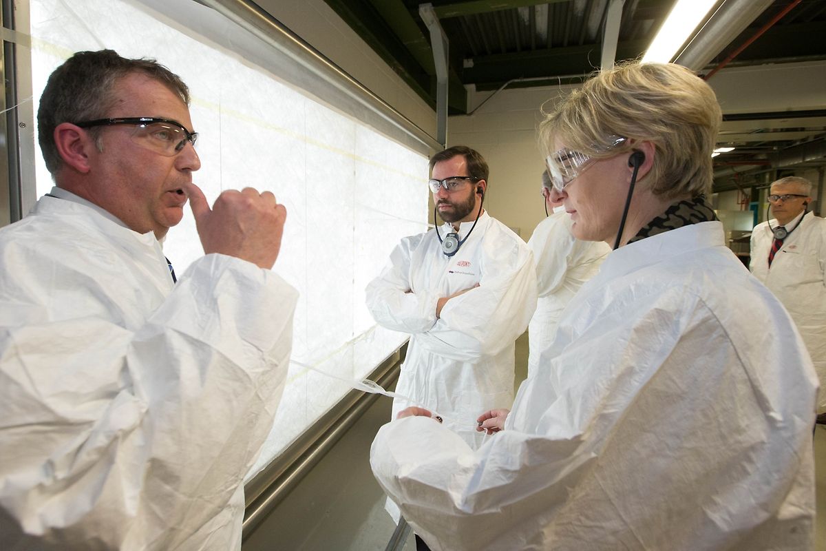 Erbgroßherzog Guillaume besuchte am Dienstag das DuPont-Werk in Contern. 