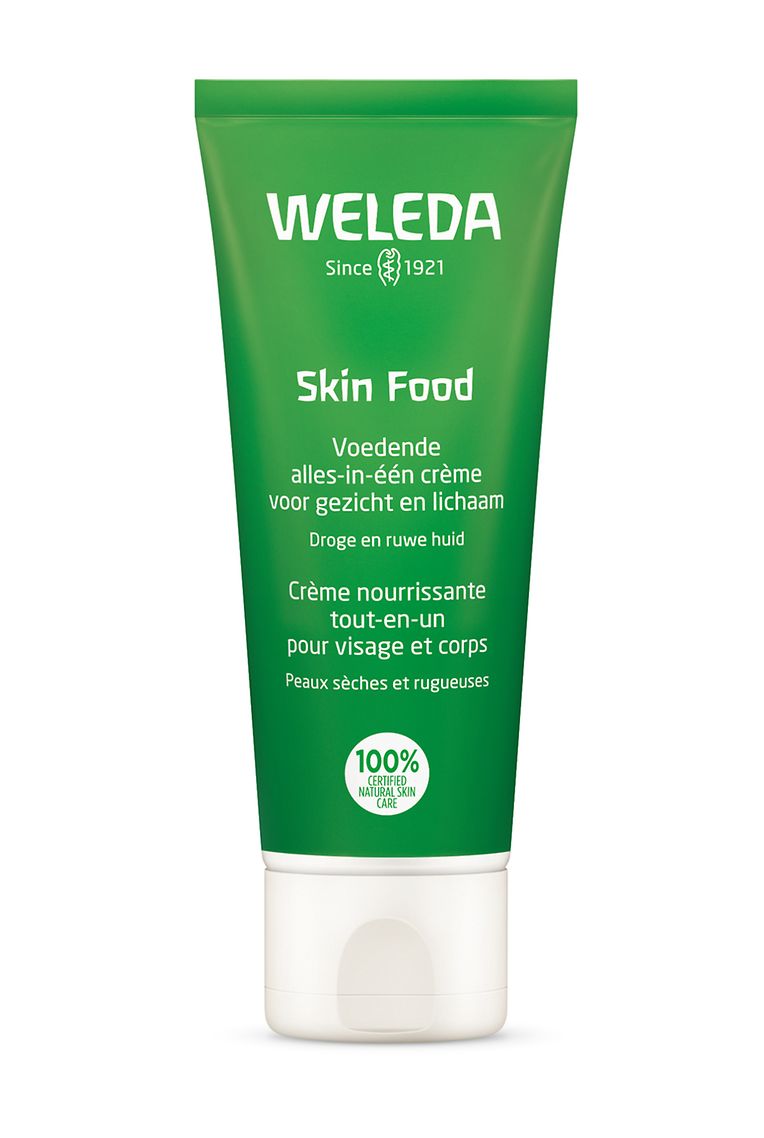 Es ist offiziell: Weleda wurde mit dem Label B Corp ausgezeichnet - und zählt damit zu den besonders nachhaltigen Unternehmen. Ein Grund mehr zu den Produkten zu greifen, wie etwa der reichhaltigen „Skin Food”-Creme für Gesicht und Körper, 30 ml um 6 Euro.