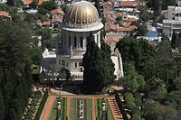 Der Schrein des Bab und die imposante Gartenanlage prägen das Stadtbild von Haifa.