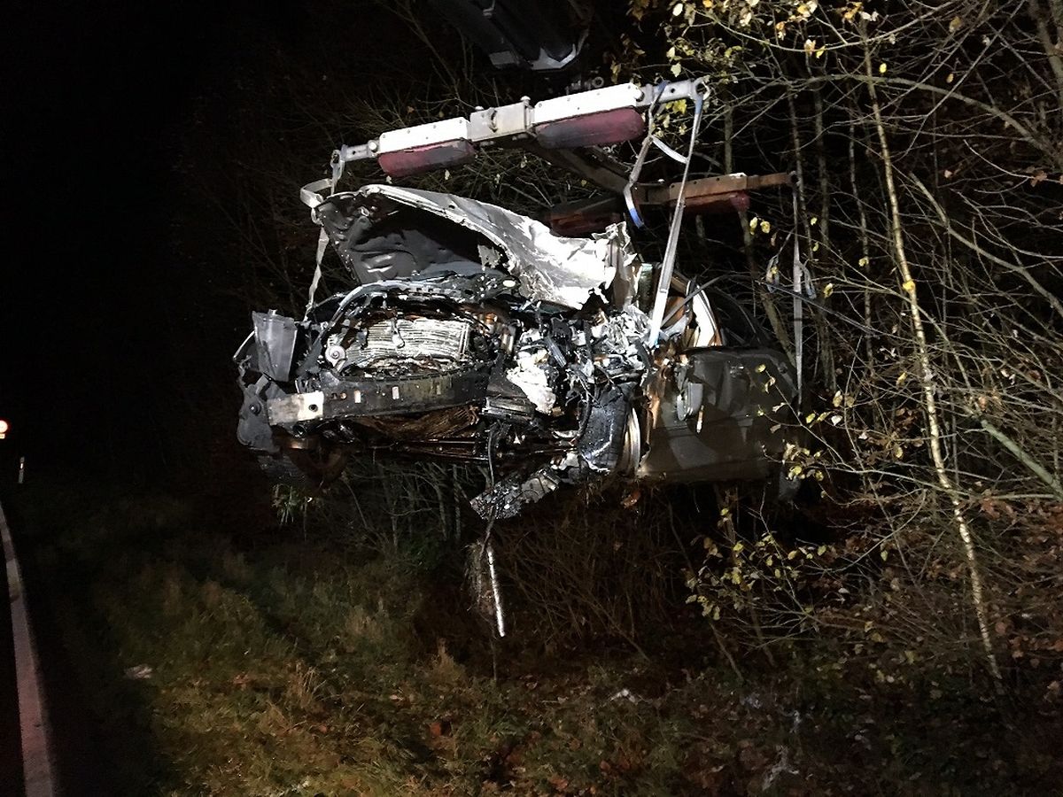 Drei Autos waren im Unfall verwickelt.