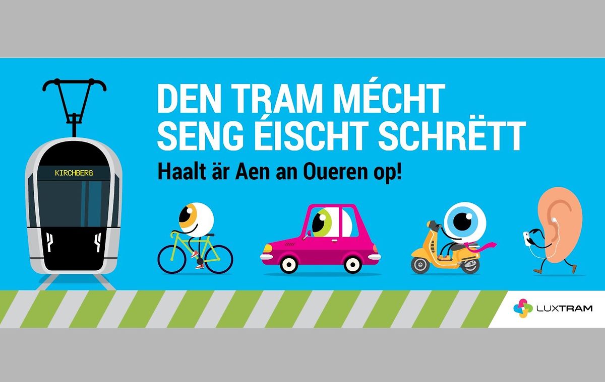 Ces affiches veillent à ce que chacun prête attention à l'arrivée de ce nouveau tram sur les routes.