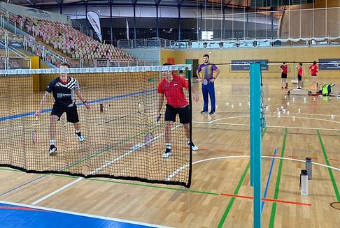 Badminton: Jungspund auf dem Trainerstuhl