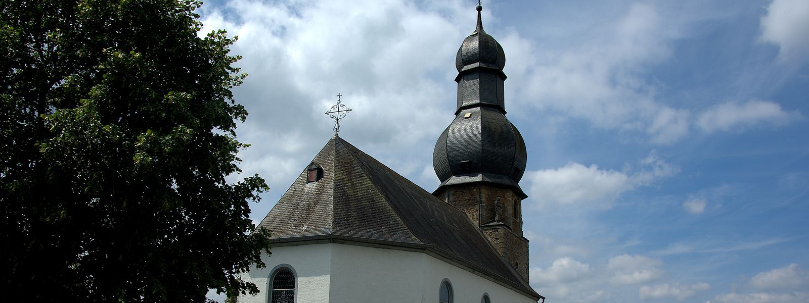 Die Bauarbeiten der Kirche in Weicherdingen begannen im Jahr 1727.