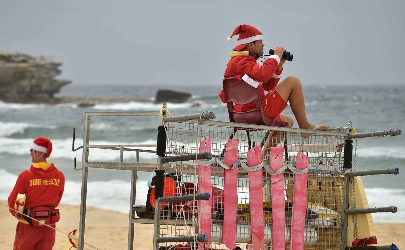 Die Rettungsschwimmer am Bondi Beach machen auch an Weihnachten keine Pause. 