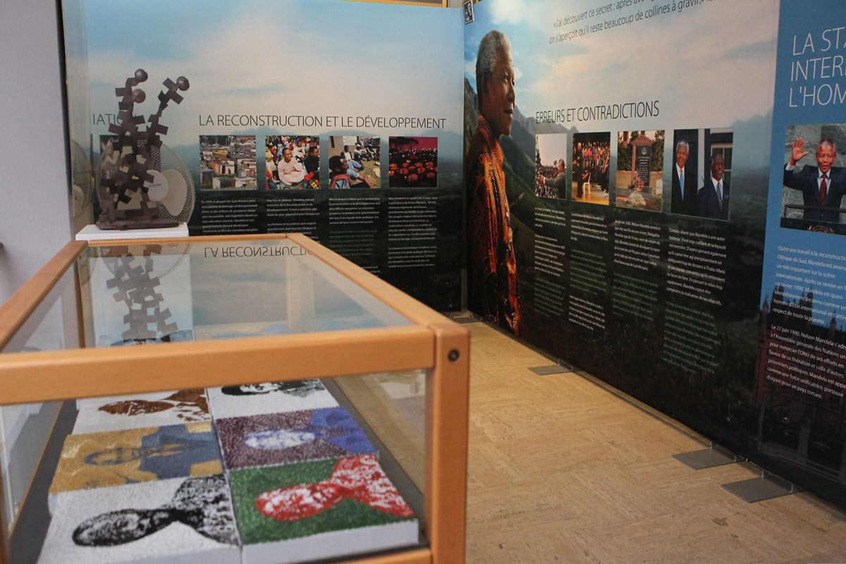 Großherzog Henri besucht Nelson-Mandela-Ausstellung