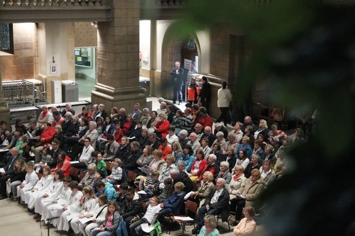 Messe für die Pfarrverbände Hesperingen, Bettemburg-Huncheringen, Roeserbann und Frisingen. 