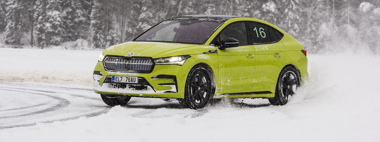 Der Winter in Schweden bietet Automobilherstellern ideale Testbedingungen. Auch Skoda erprobt Serienmodelle regelmäßig auf Eis und Schnee.