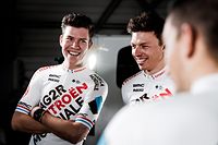 Neues Team und neues Trikot: So viel ist für Bob Jungels (l.) schon mal klar.