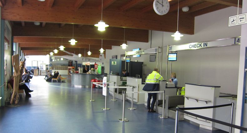Der Flughafenterminal in Heringsdorf auf Usedom