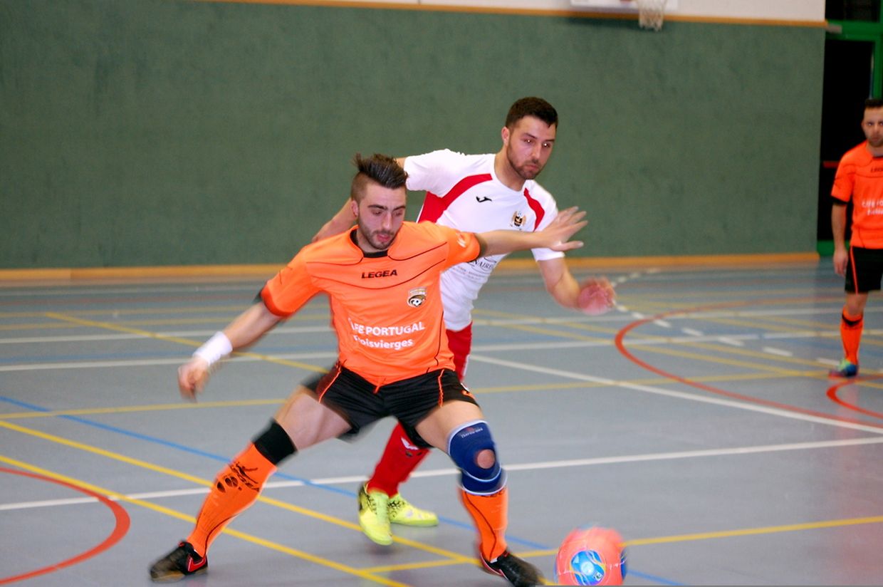 Yanick Dinis (Amicale Clervaux) et Luis Ribeiro Morais (US Feulen)