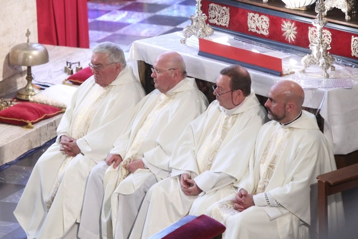 Messe für die Dekanate Arlon, Florenville, Habay-Etalle, Messancy und Virton.