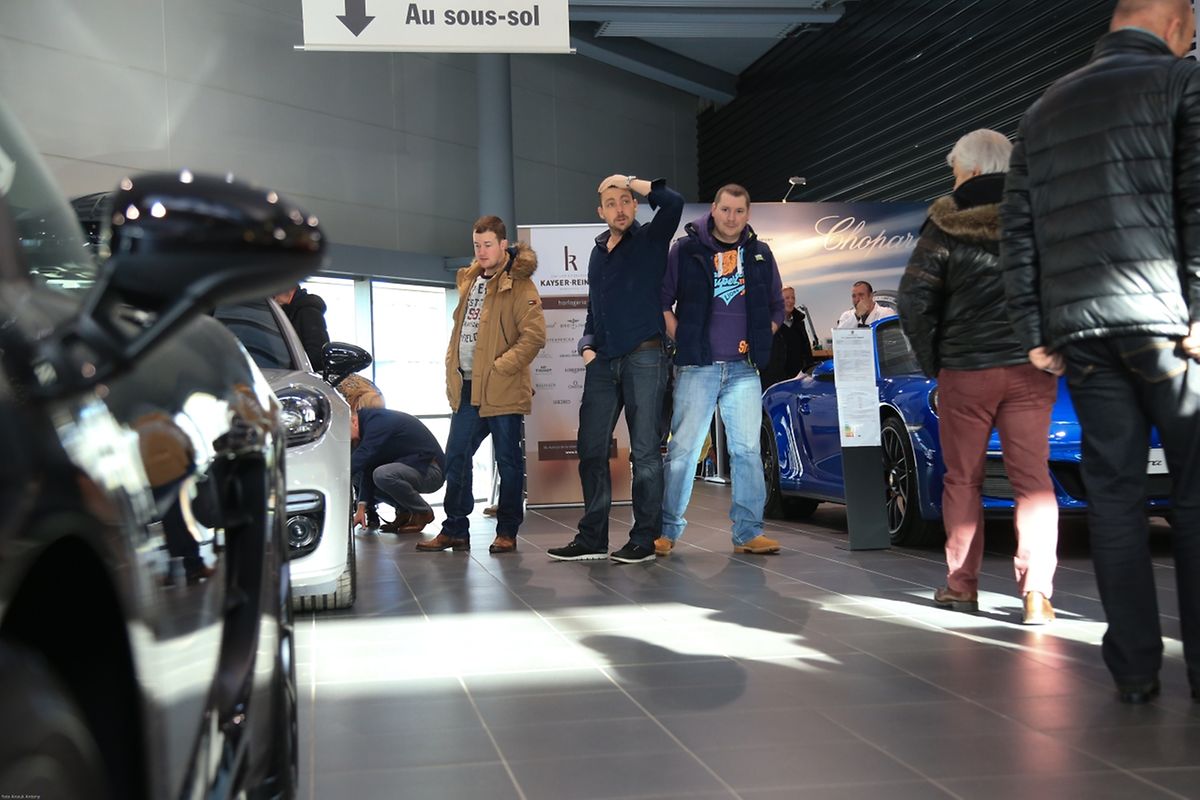 Zahlreiche Besucher fanden am Samstag den Weg in die Autohäuser. 