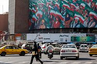 Praça Valiasr no centro de Teerão, capital iraniana. 