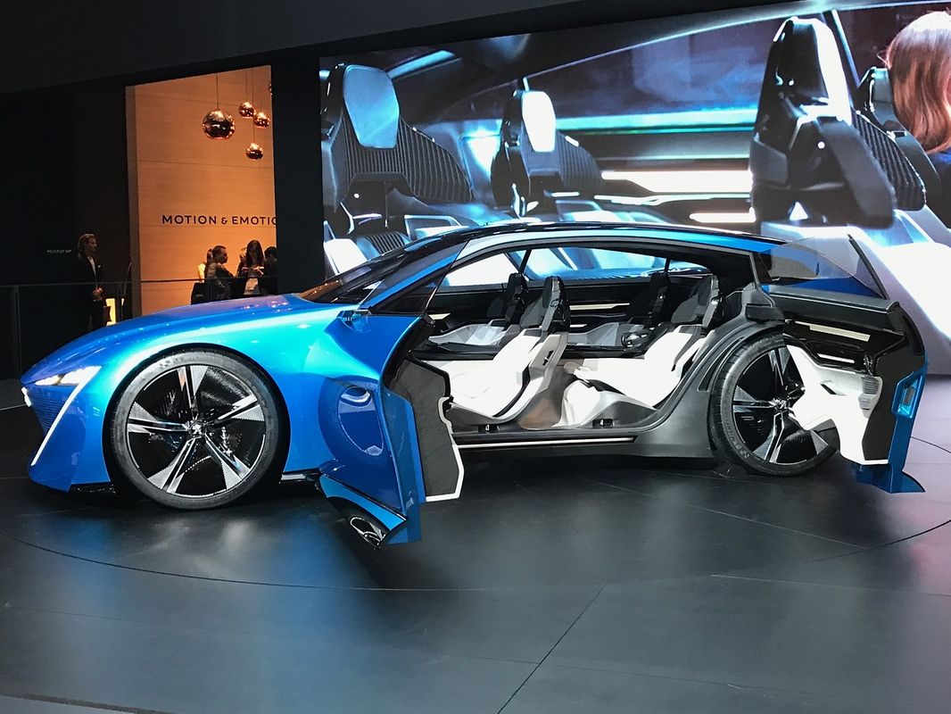 Peugeot Instinct Concept