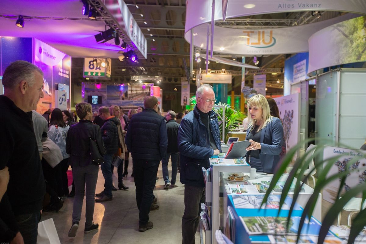 Zahlreiche Besucher hatten bereits am Freitag den Weg auf die Tourismus-Messe "Vakanz" gefunden, um sich auf der Suche nach Urlaubsideen inspirieren zu lassen.