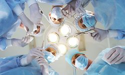 Chirurgenteam, Ärzte