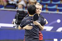 Ni Xia Lian (l.) und Sarah De Nutte (r.) / Tischtennis, Frauen Doppel Halbfinale / 18.08.2022 / Muenchen / Foto: Christian Kemp