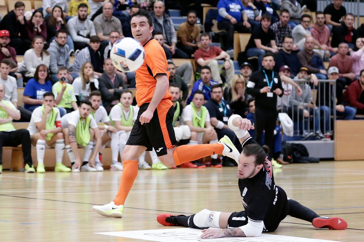  O segundo golo da Amicale da autoria de Norberto Ferreira