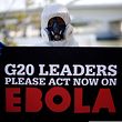 Aktivisten forderten die G20-Teilnehmer auf, konkrete Maßnahmen zur Eindämmung von Ebola zu treffen - vergeblich.