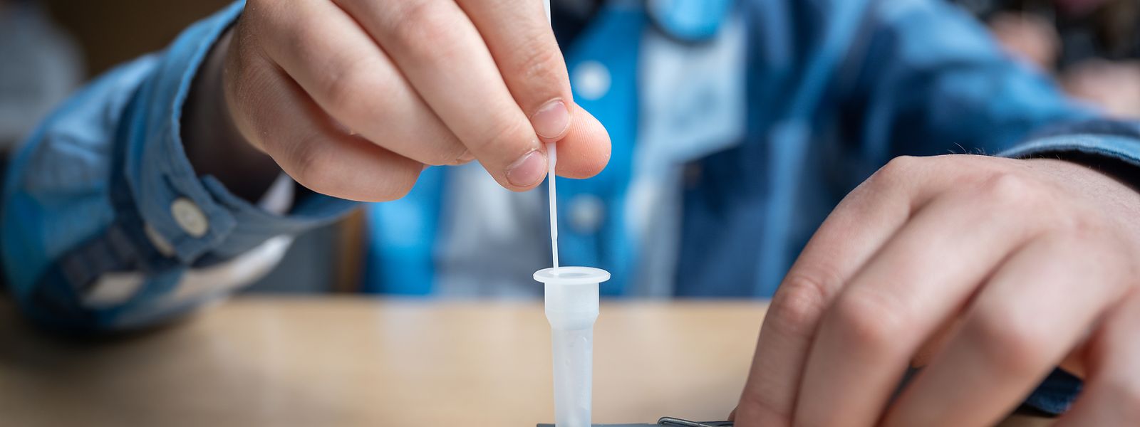 Die Regierung setzt vermehrt aufs Testen in den Schulen und schafft die Quarantänen für geimpfte und genesene Schüler und Lehrer ab.