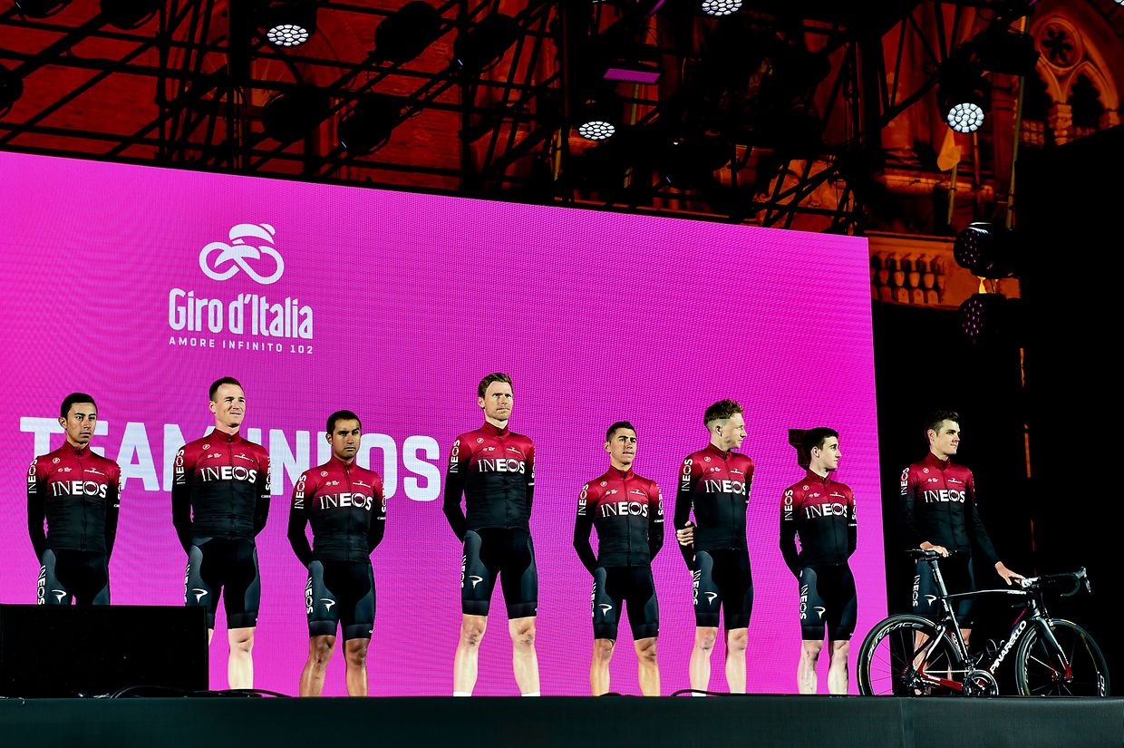 Das Team Ineos  - ehemals Sky - ist ohne den Vorjahressieger Chris Froome am Start.