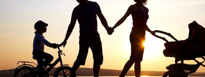 Auslaufende Unterstützung: Die jetzigen Bezieher der Erziehungs- und Mutterschaftszulage erhalten weiterhin die Beihilfen. Neue Anträge nimmt die Familienkasse nicht mehr an.