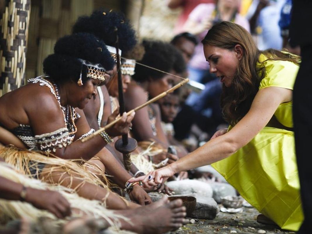 Kate auf den Salomonen.