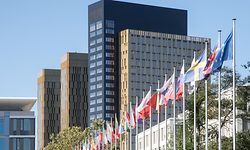 WO fr , Europäischer Gerichtshof Kirchberg , Eugh , Cour de Justice Europeenne , Neuer Dritter Turm , Tour 3 , Inauguration , Visite avec Francois Biltgen , Foto:Guy Jallay/Luxemburger Wort