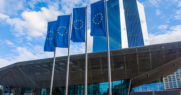 Eiropas Centrālās bankas prezidents brīdina par straujām politikas izmaiņām, kad krīze pāriet