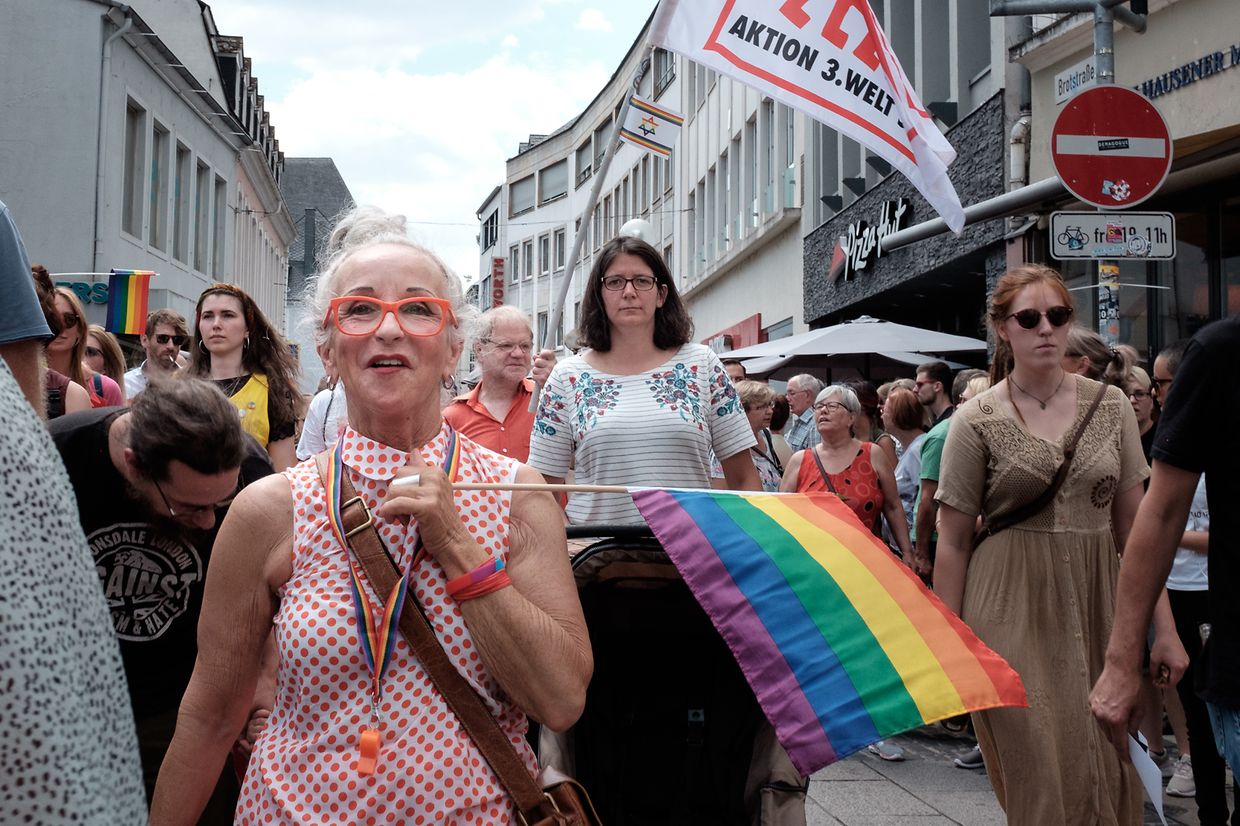 CSD Straßenfest, Trier / Foto: Viktor Wittal