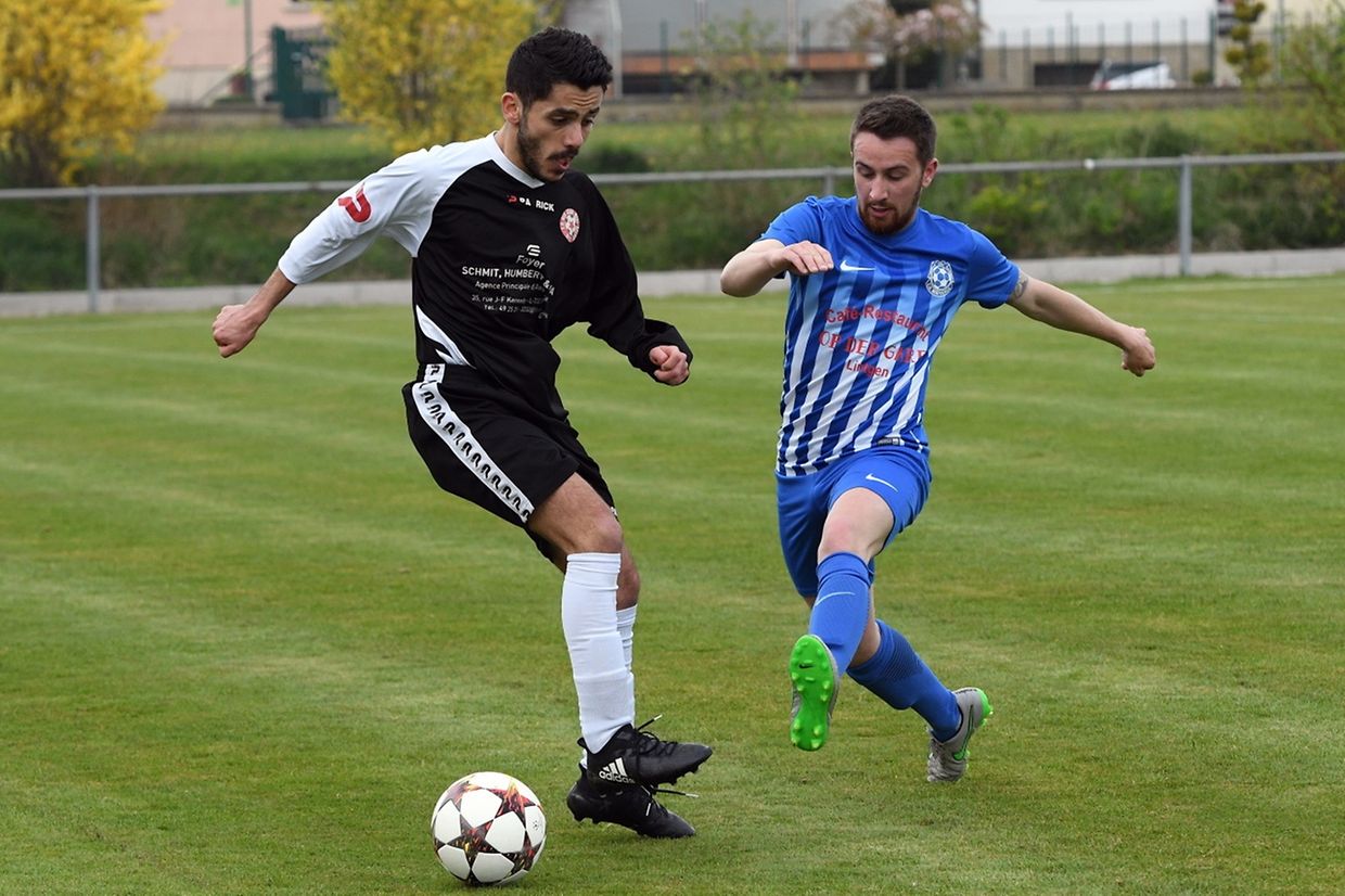 Tony Khoshaba pressé par Roberto Barrela. Le Red Star Merl sera au rendez-vous des quarts de finale. 