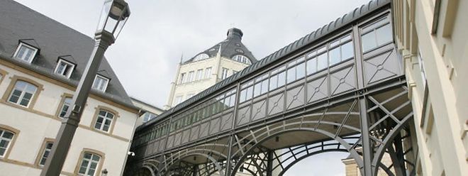 Am Donnerstag war bekannt geworden, dass ein Richter suspendiert wurde. 