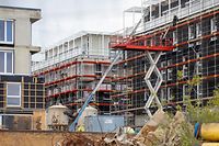 Innenministerin Taina Bofferding (LSAP) hofft, dass viele Gemeinden den Baulandvertrag nutzen werden, um ihre Bürger dazu zu bringen, ihre Grundstücke, die seit vielen Jahren brach liegen, zu bebauen.