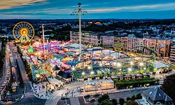 Lokales, Schueberfouer 2019, Schobermesse, Nachtaufnahme, Foto: John Oesch