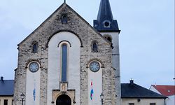 Die Kirche in Aspelt wird revitalisiert Zum Gedenken an Peter von Aspelt Tavernakel mit Skulpturen von Anne und Joseph // / Foto: Pierre MOUSEL