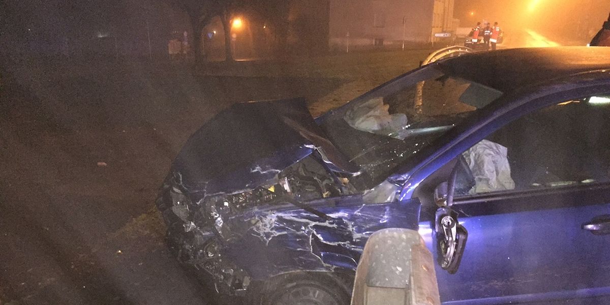 Bei dem Unfall nahe Rosport wurde das entgegenkommende Fahrzeug stark beschädigt.