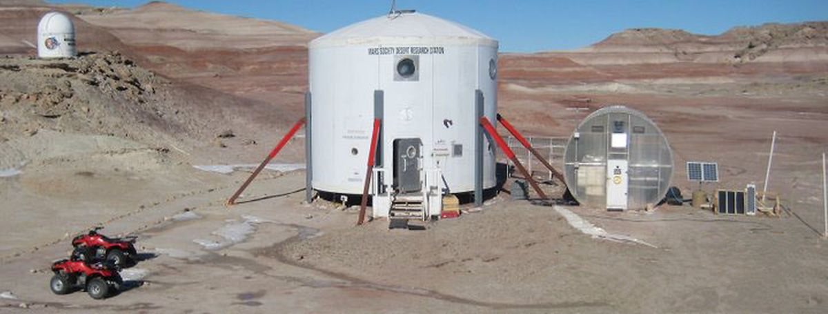 La "Mars Desert Research Station" dans le désert de l'Utah, qui a inspiré les concepteurs de la future base martienne de Transinne.