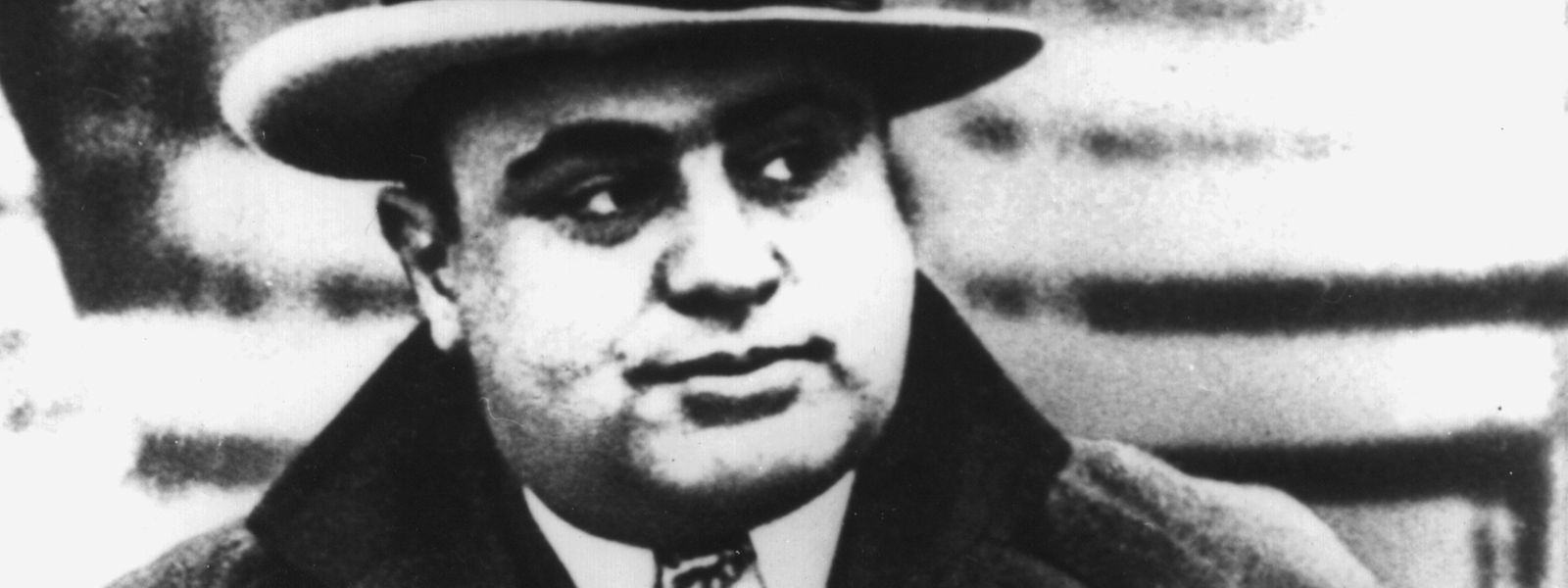 Al Capone, genannt "Scarface", der amerikanische Bandenchef der "Unterwelt" von Chicago.