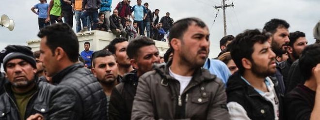 Viele Europäer sind der Meinung, dass mit den steigenden Flüchtlingszahlen die Terrorgefahr steigt.